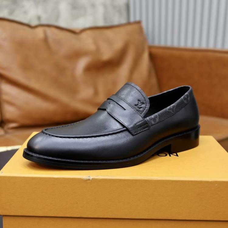 Picture of Louis Vuitton Shoes _SKULVsz38-45mnf060314354
